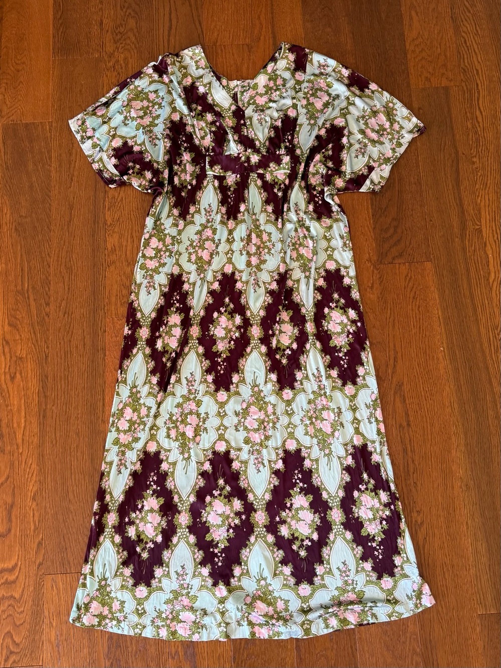 Vintage 1970s Floral Kaftan Maxi Dress Kimono Sleeve Gown